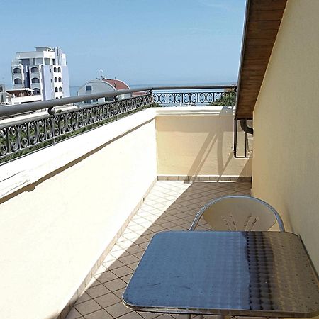 Hotel Ariston Misano Adriatico Esterno foto