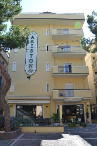 Hotel Ariston Misano Adriatico Esterno foto