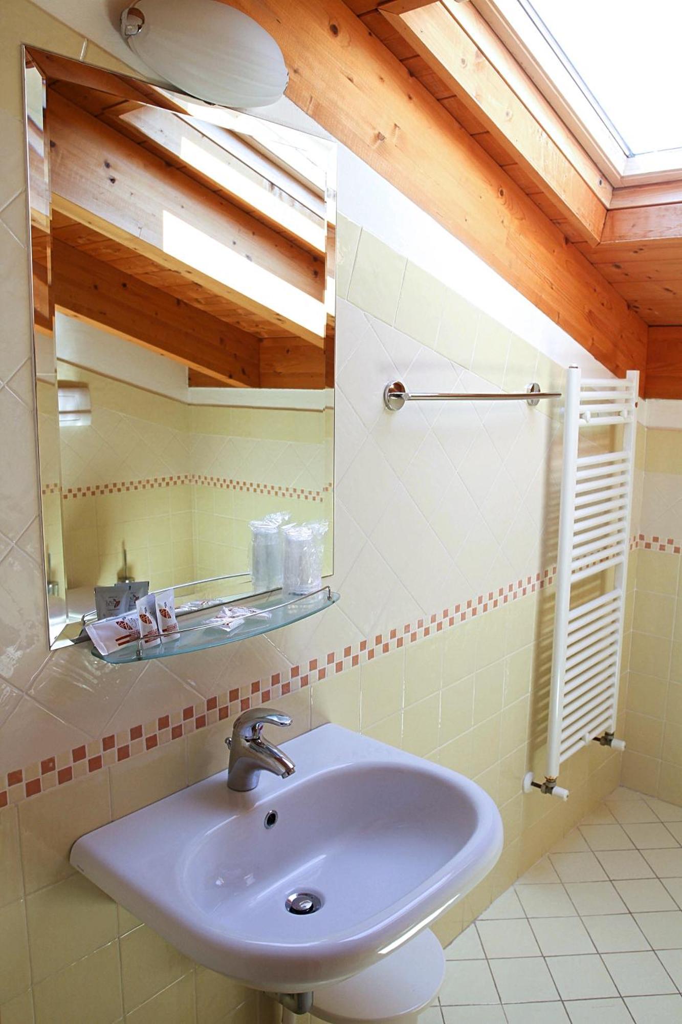 Hotel Ariston Misano Adriatico Esterno foto