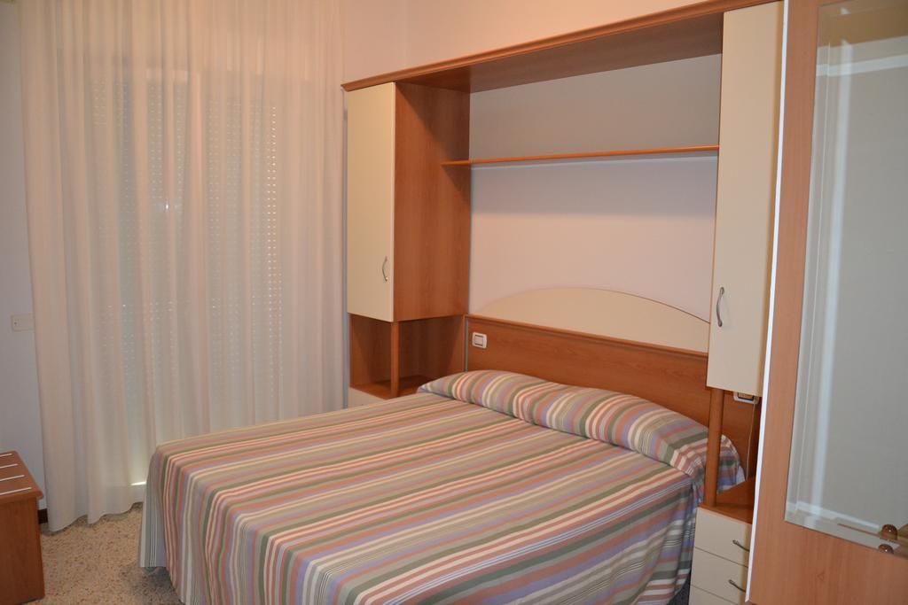 Hotel Ariston Misano Adriatico Camera foto